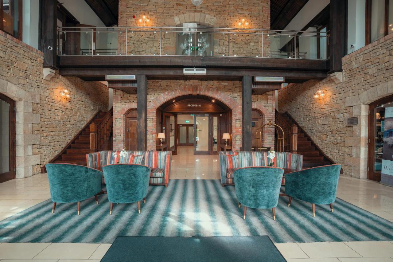 Cavan Crystal Hotel Exterior foto